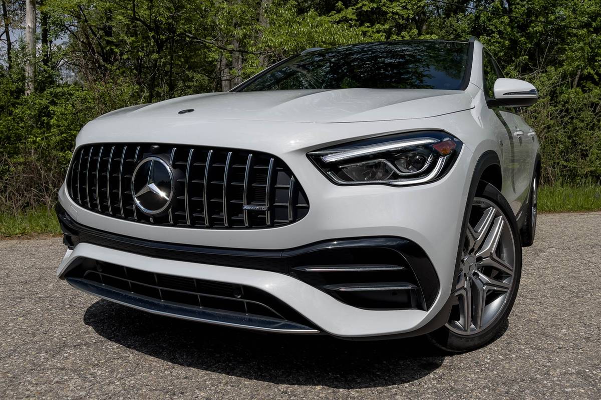 2021 Mercedes-AMG GLA45: 5 Things We Like and 5 We Don't | Cars.com