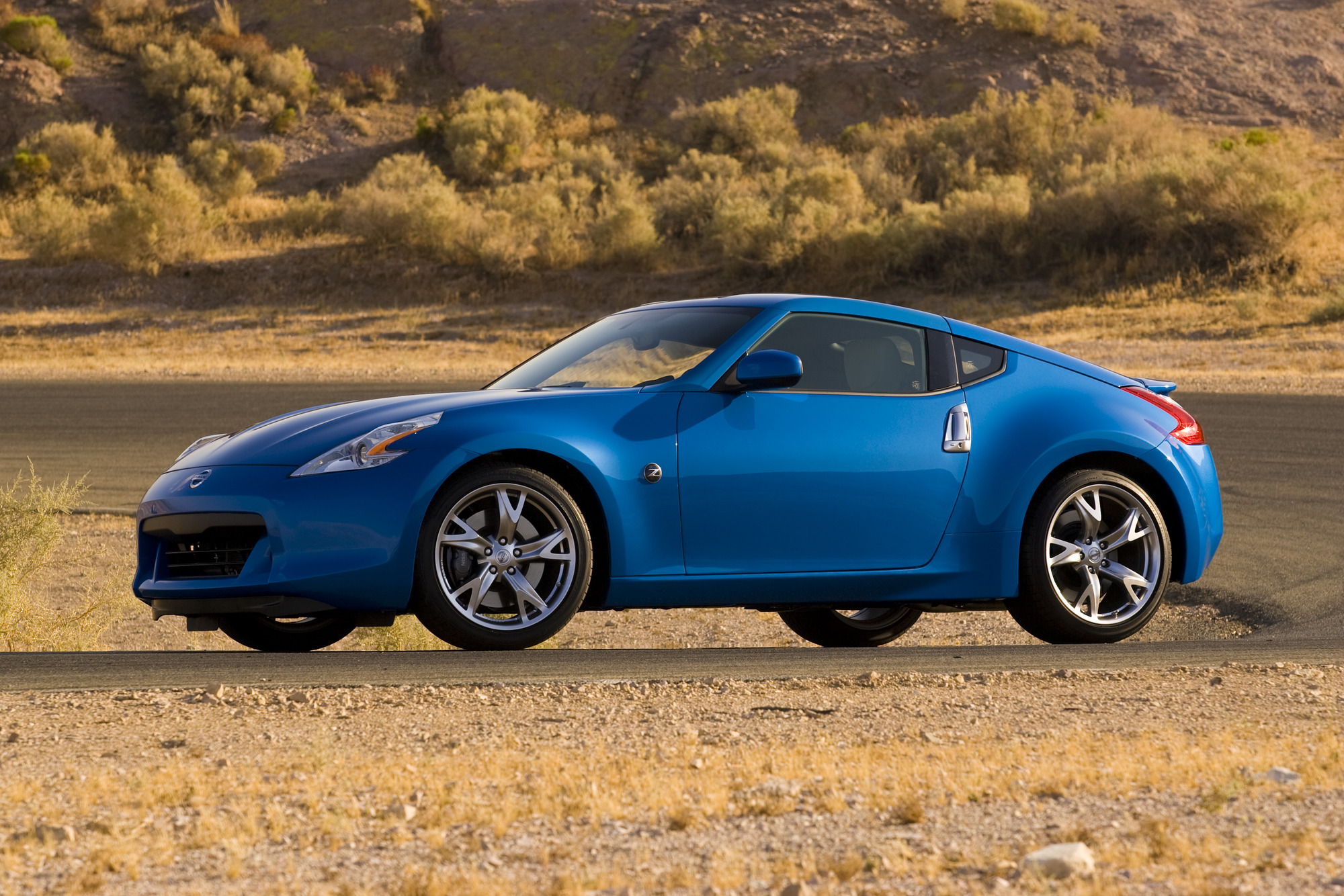 2011 Nissan 370Z Review, Ratings, Specs, Prices, and Photos - The Car  Connection