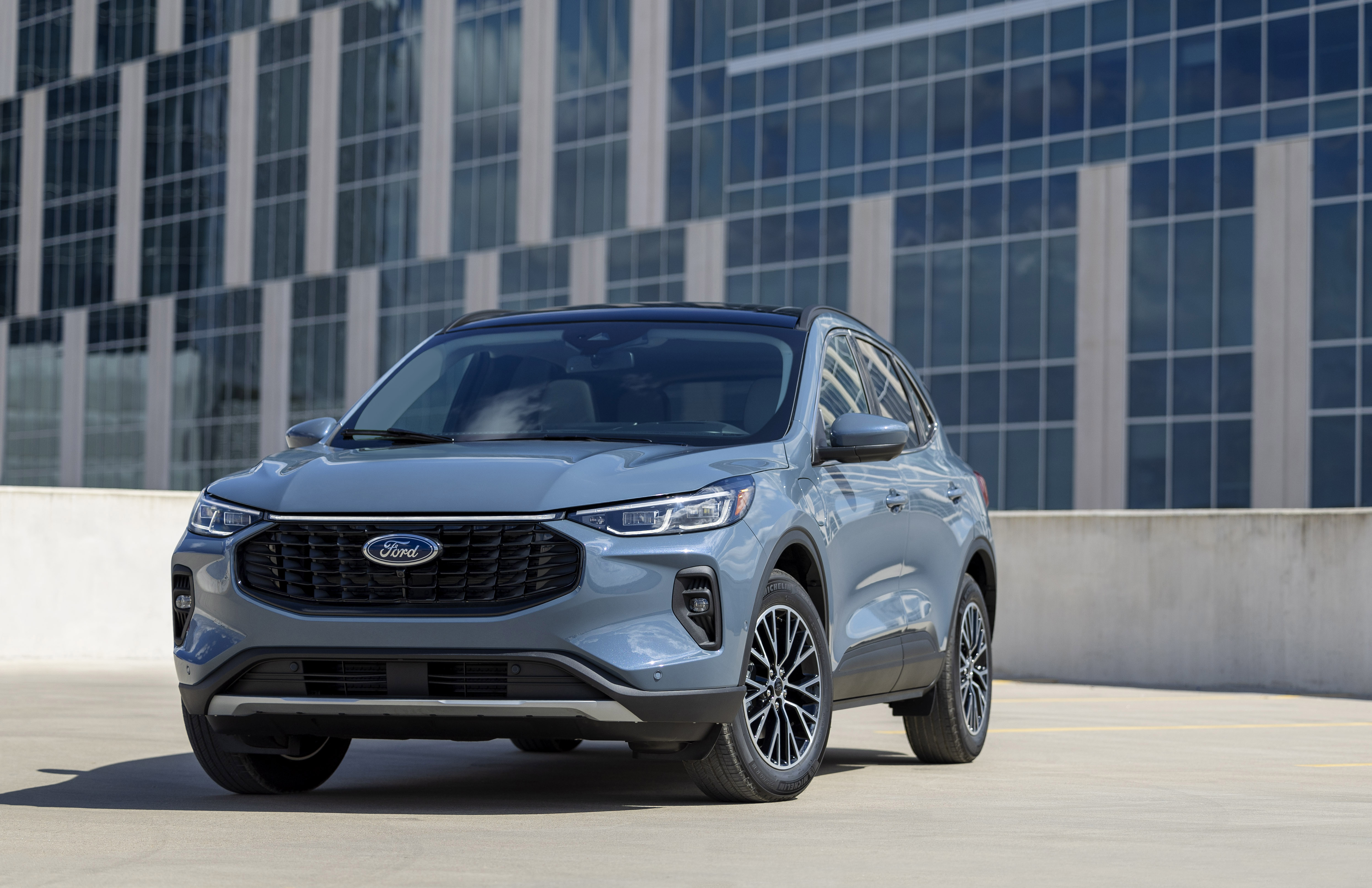 New Ford Escape with Advanced Hybrid Engines and a Sporty ST-Line Is More  Stylish and Smarter Than Ever | Ford Media Center