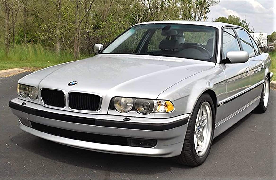Pick of the Day: 2001 BMW 740iL, German luxury for rising executives