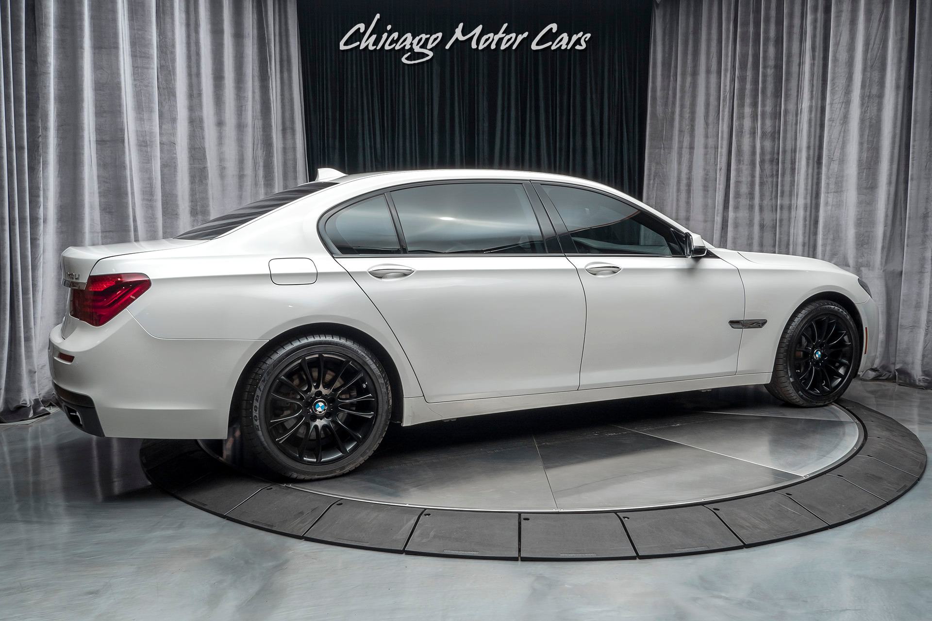 Used 2013 BMW 740Li xDrive AWD Sedan MSRP $92K+ EXECUTIVE PACKAGE! For Sale  (Special Pricing) | Chicago Motor Cars Stock #16686