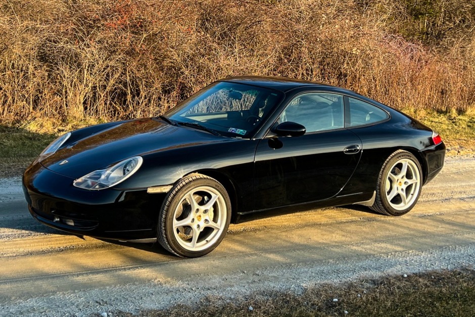 2001 Porsche 911 Carrera 4 Coupe 6-Speed for sale on BaT Auctions - sold  for $34,000 on January 28, 2022 (Lot #64,472) | Bring a Trailer