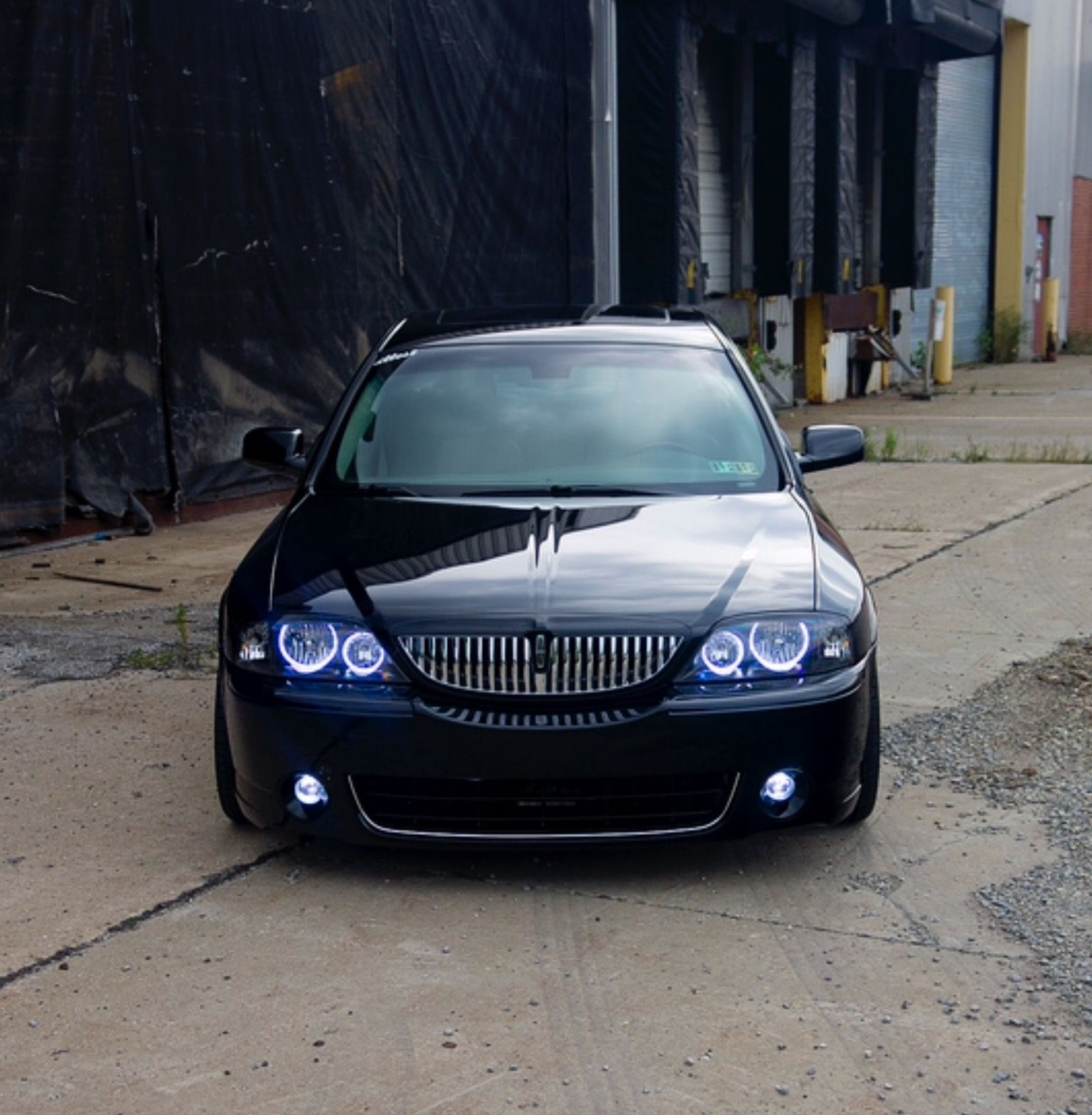 Lincoln ls black | Lincoln cars, Lincoln ls, Cool car pictures