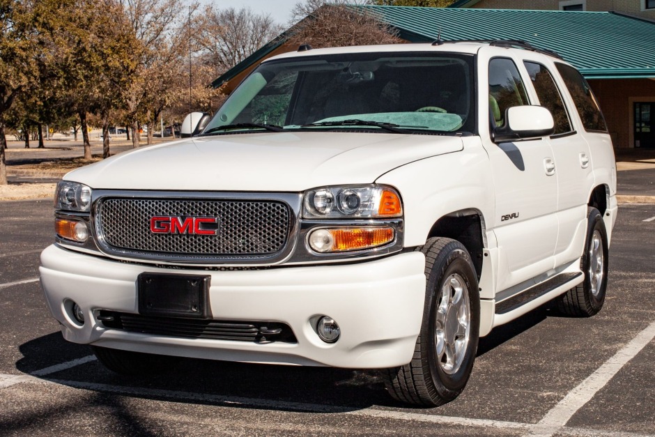 No Reserve: 48k-Mile 2004 GMC Yukon Denali for sale on BaT Auctions - sold  for $25,000 on February 1, 2023 (Lot #97,289) | Bring a Trailer