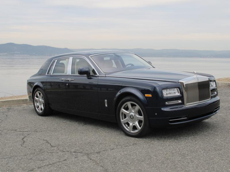 2014 Rolls-Royce Phantom: Around The Block