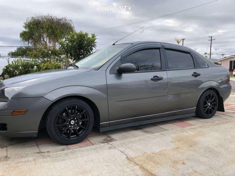 2005 Ford Focus ZX4 with 15x6.5 Konig Control and Toyo Tires 195x45 on  Coilovers | 1447155 | Fitment Industries