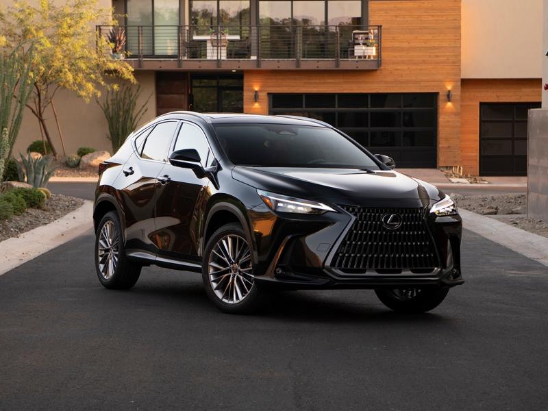 The All-New 2022 Lexus NX 350 Is Sharper, Smarter and More Sensible |  Edmunds