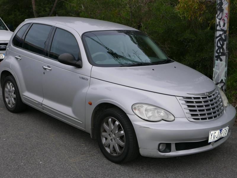 File:2006 Chrysler PT Cruiser (PG MY06) Limited hatchback (2015-06-15)  01.jpg - Wikimedia Commons