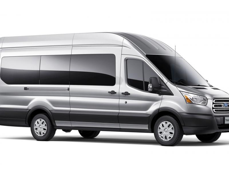 2016 Ford Transit Wagon Review & Ratings | Edmunds