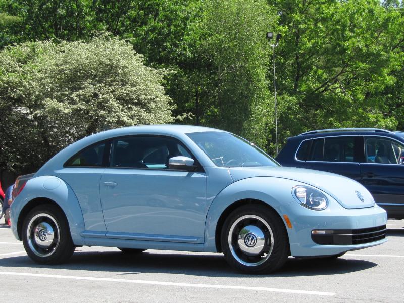 2012 Volkswagen Beetle: Quick Drive