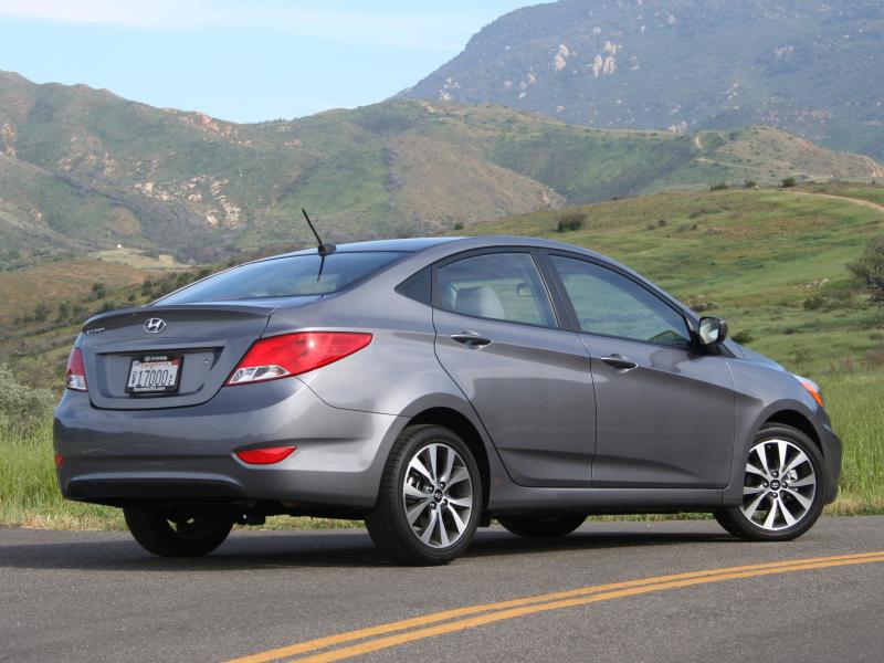 2015 Hyundai Accent Review - AutoGuide.com