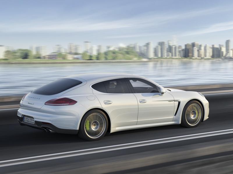 2016 Porsche Panamera Review, Ratings, Specs, Prices, and Photos - The Car  Connection