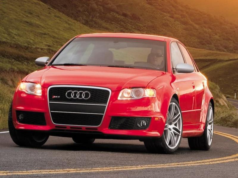 2008 Audi RS4 Overview