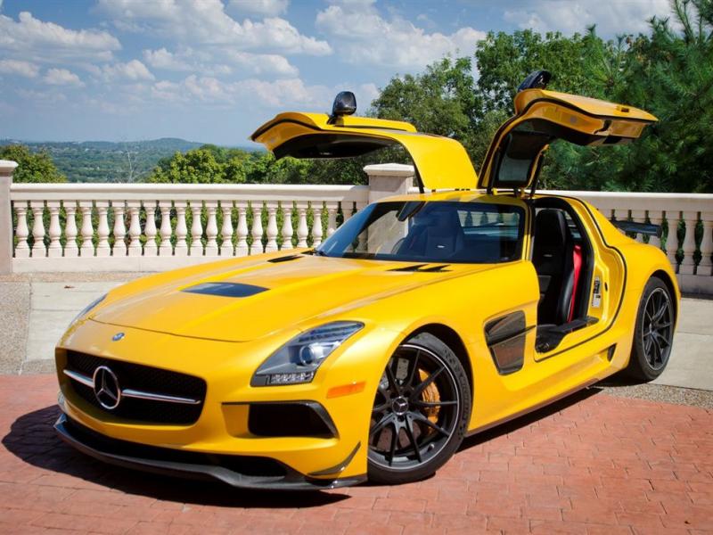 The SLS AMG Black Series Is Still the Coolest Mercedes Supercar