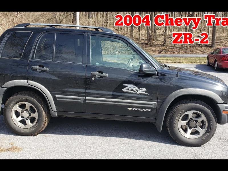 2004 Chevrolet Tracker ZR-2: Regular Car Reviews - YouTube