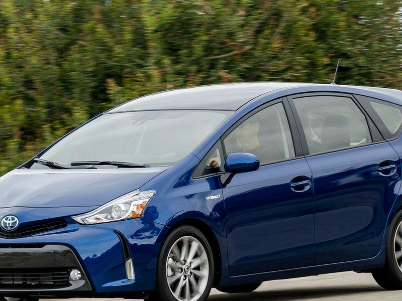 2019 Toyota Prius V Review, Pricing and Specs