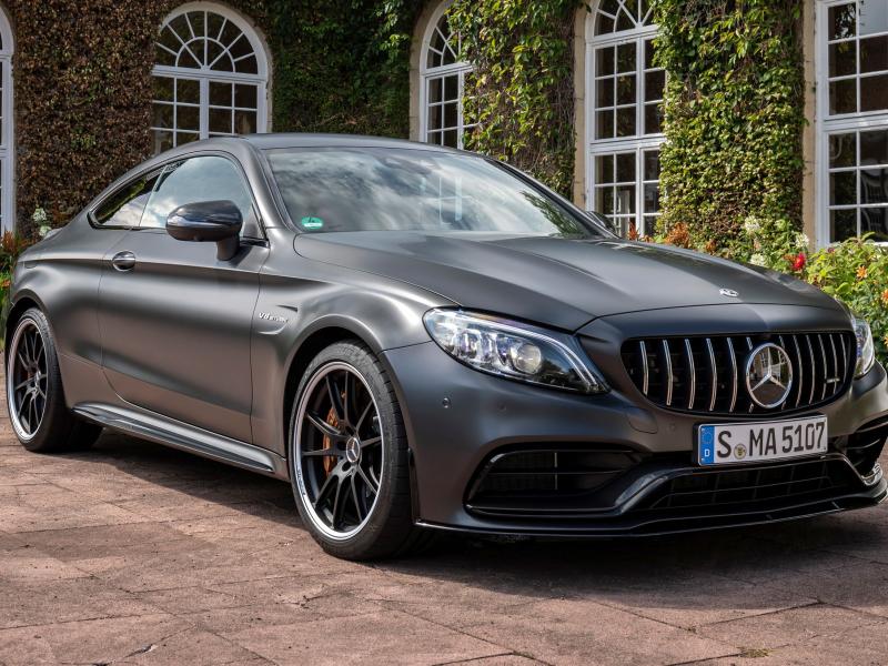 2021 Mercedes-AMG C63 Review, Pricing, and Specs