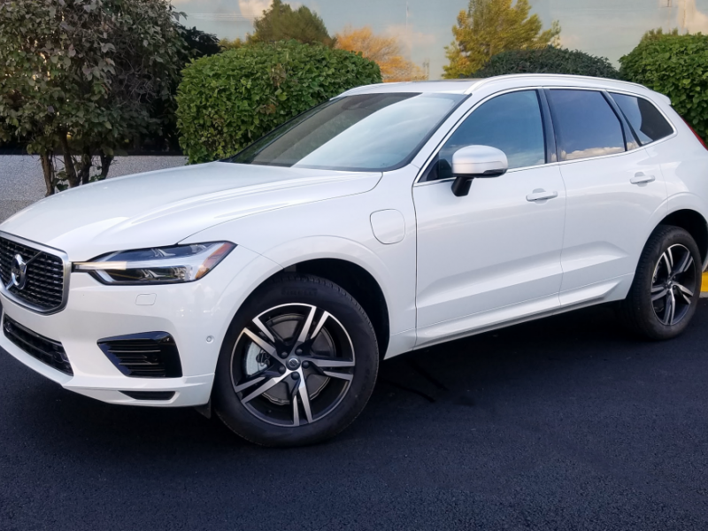 Quick Spin: 2019 Volvo XC60 Plug-in Hybrid | The Daily Drive | Consumer  Guide® The Daily Drive | Consumer Guide®