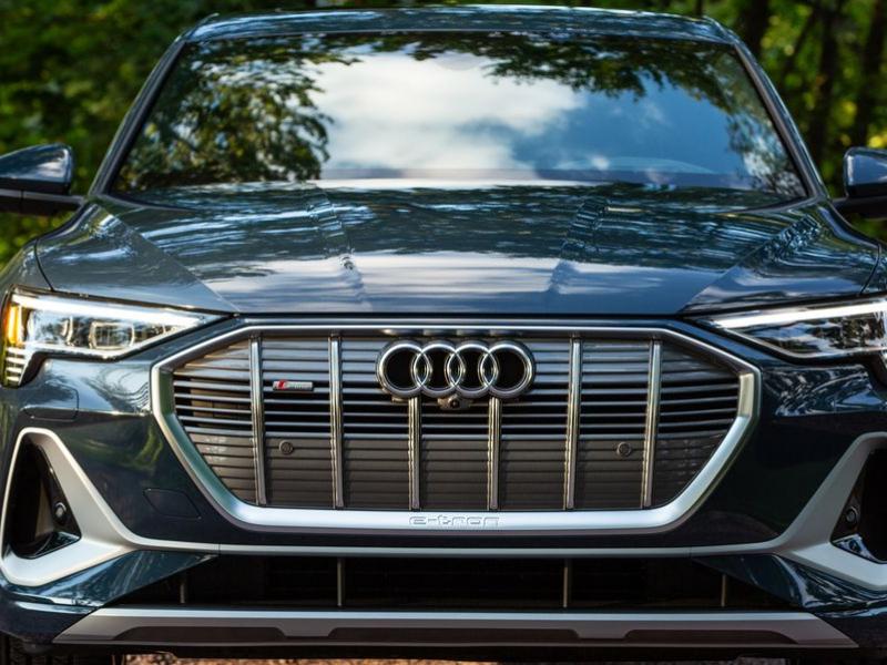 2023 Audi e-tron Review, Pricing, and Specs