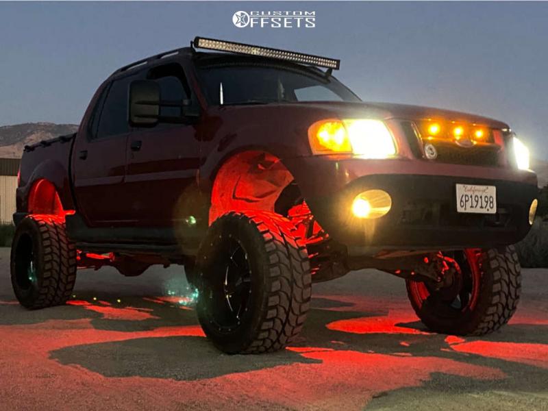 2001 Ford Explorer Sport Trac with 20x12 -44 Moto Metal Mo962 and  33/12.5R20 Red Dirt Road M/t and Suspension Lift 6" & Body 3" | Custom  Offsets
