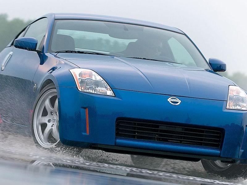 Tested: 2003 Nissan 350Z Returns to Its Roots