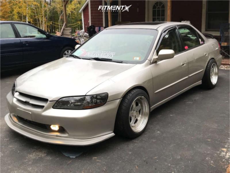 1999 Honda Accord EX with 16x9 ESR Sr02 and Toyo Tires 225x45 on Coilovers  | 2001693 | Fitment Industries