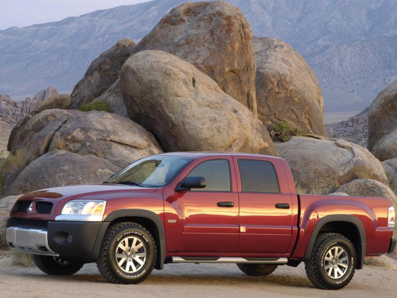 2009 Mitsubishi Raider: Review, Trims, Specs, Price, New Interior Features,  Exterior Design, and Specifications | CarBuzz