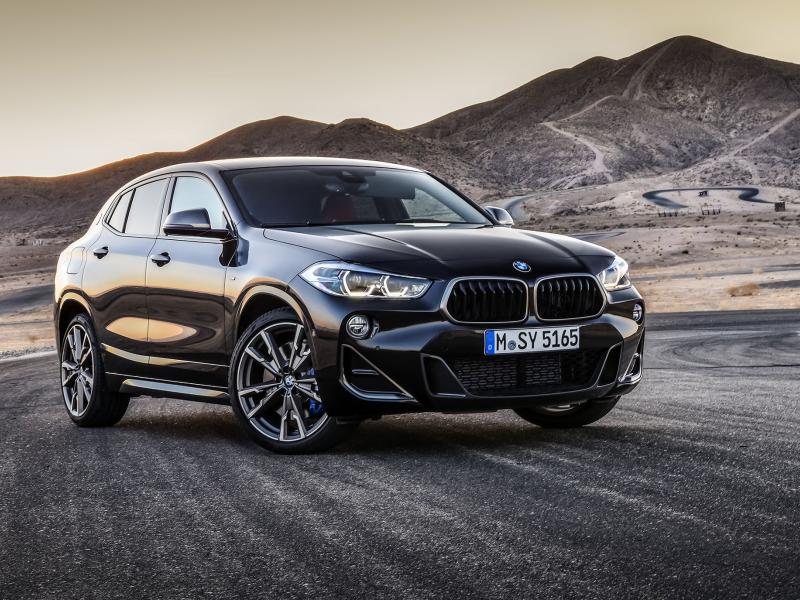 2019 BMW X2 M35i Packs a 302-HP Turbo Four, M Performance Upgrades