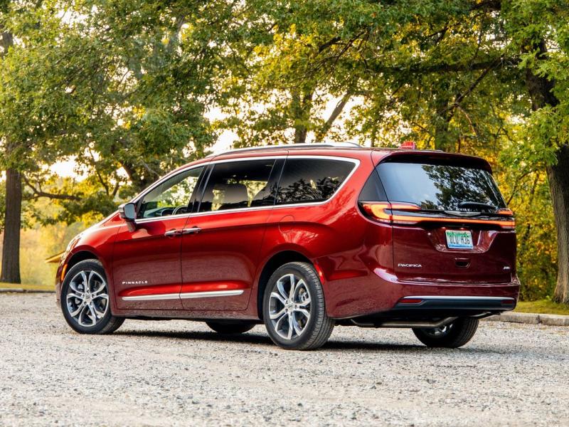 Tested: 2021 Chrysler Pacifica AWD Gains All-Weather Confidence