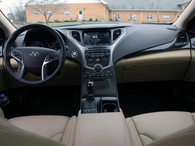 2016 Hyundai Azera Limited Review • AutoTalk