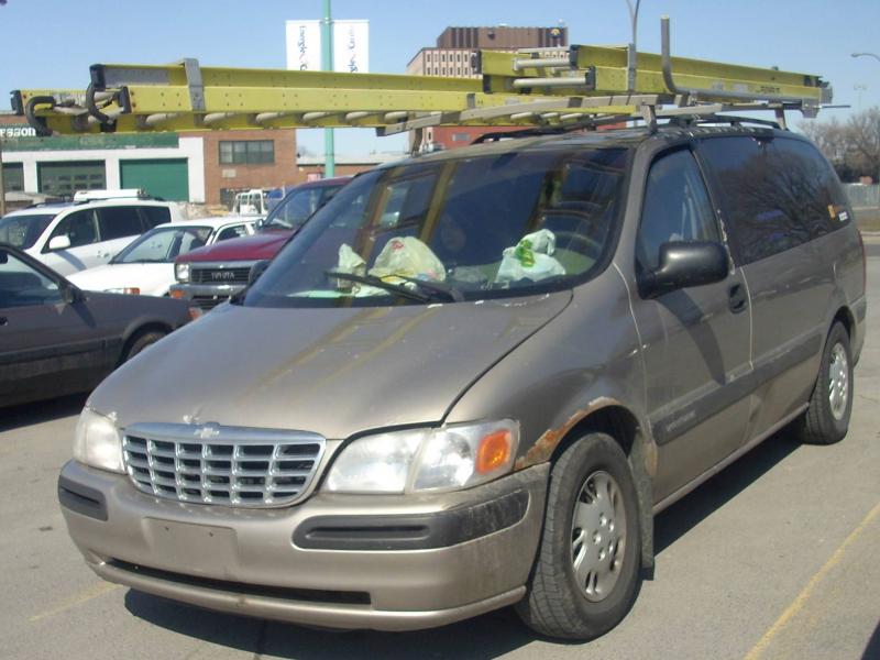 2000 Chevrolet Venture LS 4dr Passenger Van 4-spd auto w/OD