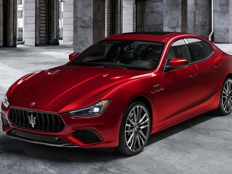 2022 Maserati Ghibli Review, Pricing, and Specs