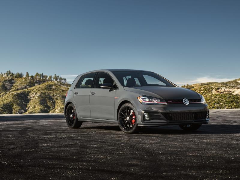 2019 Volkswagen Golf GTI excites small-car enthusiasts
