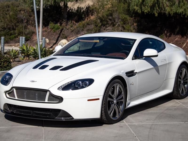 167-Mile 2016 Aston Martin V12 Vantage S for sale on BaT Auctions - closed  on February 26, 2020 (Lot #28,400) | Bring a Trailer