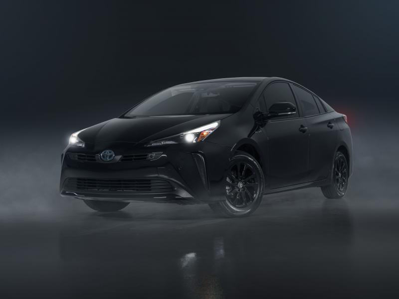 2022 Toyota Prius Review, Pricing, and Specs