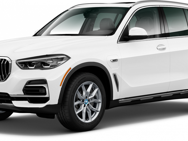 2022 BMW X5 PHEV Incentives, Specials & Offers in Northfield IL