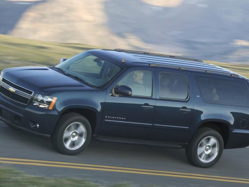 2007 Chevy Suburban Review & Ratings | Edmunds