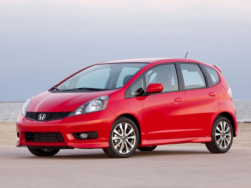2013 Honda Fit Delivers Unmatched Combination of Versatility, Efficiency  and Fun