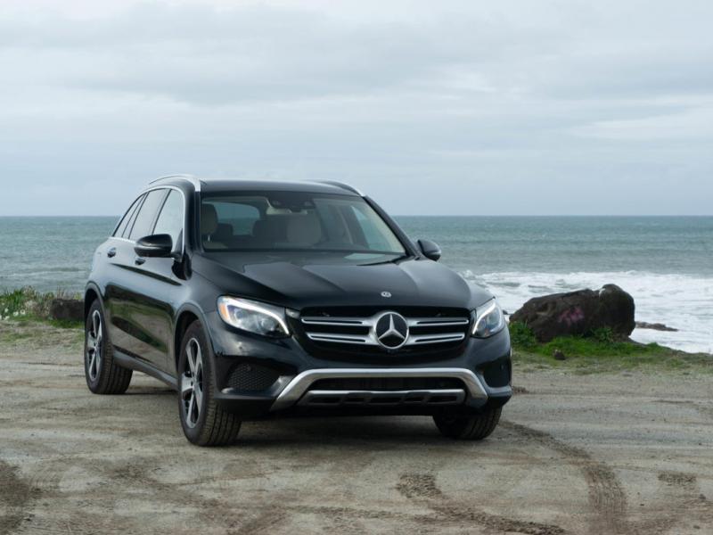 2019 Mercedes-Benz GLC350e review: Premium plug-in hybrid feels like an  efficiency half-step - CNET