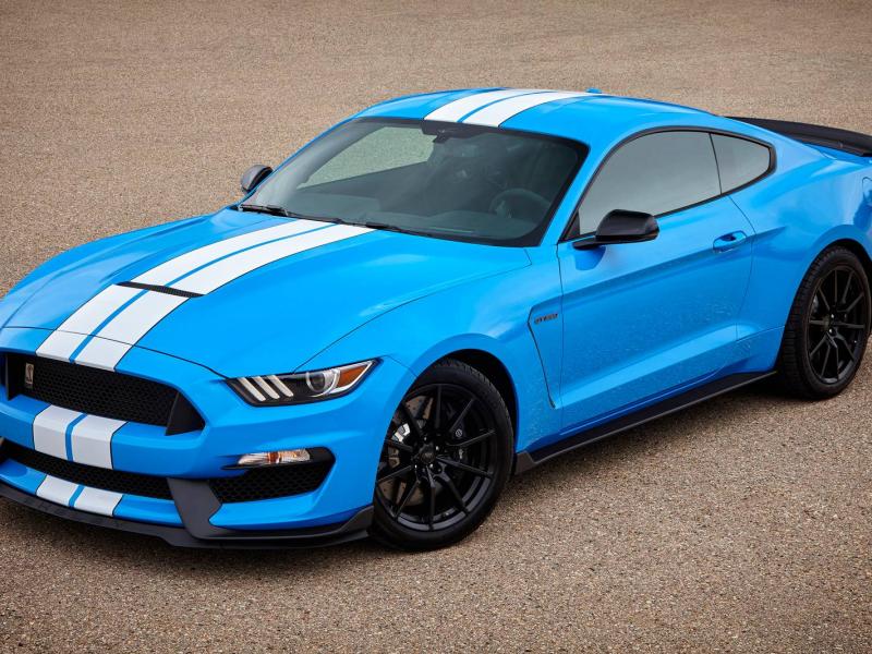 2017 Ford Shelby GT350 Review & Ratings | Edmunds