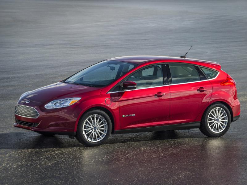 2015 Ford Focus Electric Price Cut To $29,995, A $6K Drop: Report