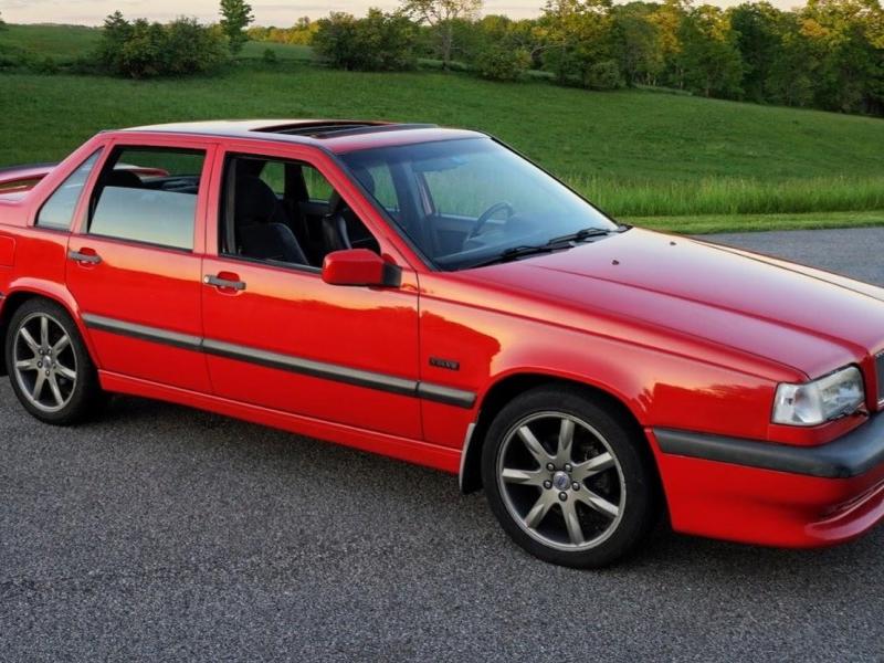 No Reserve: 1997 Volvo 850R 5-Speed for sale on BaT Auctions - sold for  $8,900 on July 25, 2019 (Lot #21,262) | Bring a Trailer