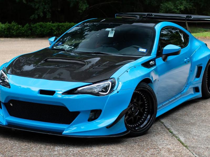Building A Scion FRS In 10 Minutes! - YouTube