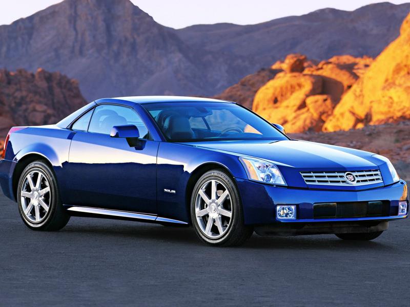 2009 Cadillac XLR Review, Pricing, and Specs