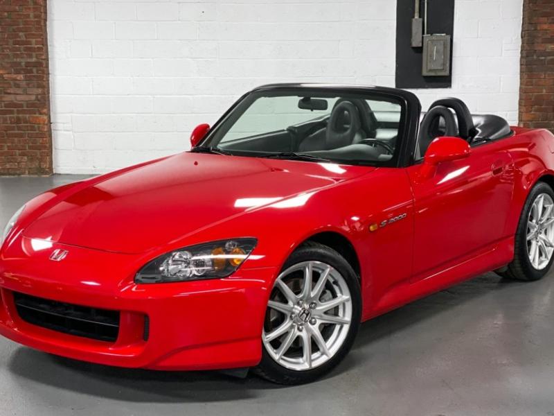 24k-Mile 2005 Honda S2000 for sale on BaT Auctions - sold for $41,500 on  May 5, 2022 (Lot #72,469) | Bring a Trailer