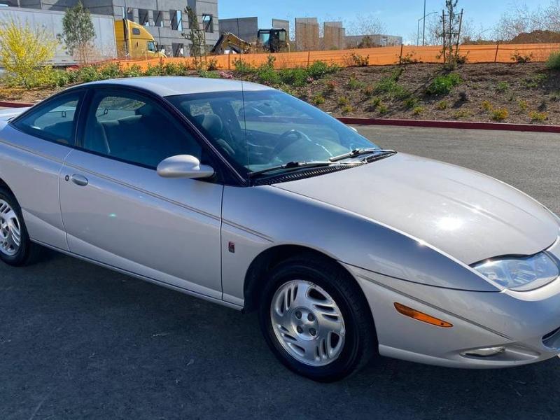 At $2,995, Is This 2001 Saturn SC2 A Deal?
