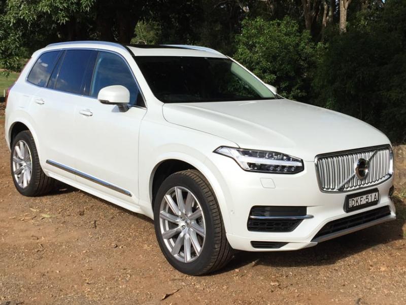 Volvo XC90 T8 hybrid 2017 review | CarsGuide