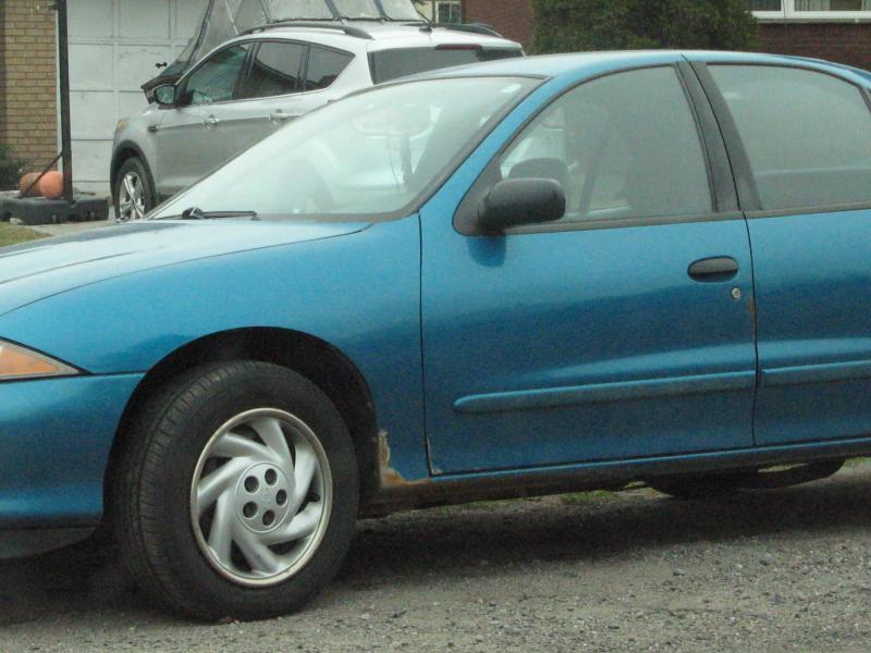 File:1997 Chevrolet Cavalier, Front Left, 04-28-2020.jpg - Wikimedia Commons