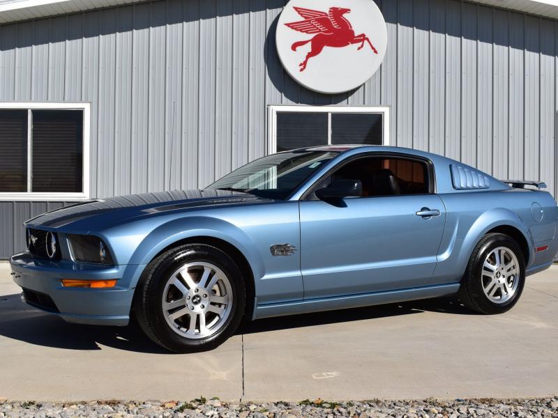 2006 Ford Mustang GT | Coyote Classics