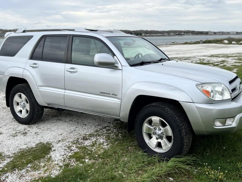 No Reserve: 2003 Toyota 4Runner Limited V8 4WD for sale on BaT Auctions -  sold for $15,500 on June 5, 2022 (Lot #75,375) | Bring a Trailer